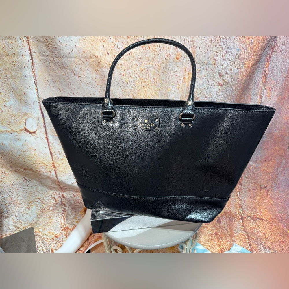 Kate Spade Large Black LeatherTote like new